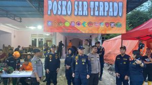 Polda Gorontalo Dibantu Tim DVI Pusdokkes Polri Lakukan Evakuasi dan Identifikasi Korban Longsor di Suwawa Timur