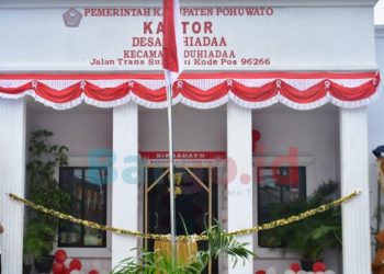 Bupati Saipul Mbuinga Puji Pembangunan Kantor Desa Duhiada’a, Simbol Dedikasi dan Kerjasama