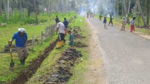 Pemdes Bulangita-Marisa Gerak Cepat Perbaiki Saluran Drainase Tersumbat