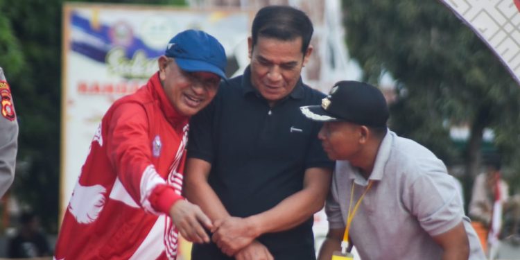 Kemeriahan Penutupan Randangan Cup VII, Bupati Saipul Serukan Kebersamaan