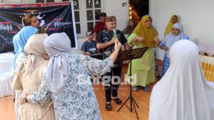 Diserbu Emak-emak, Saipul Mbuinga Jadi Pusat Perhatian di Acara Aqiqah