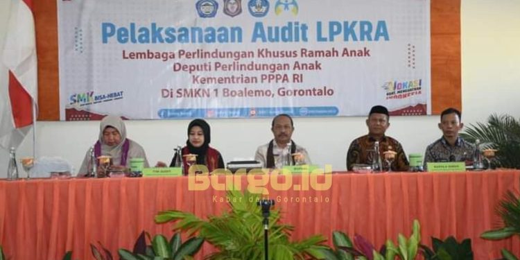 Kunjungan Tim LPKRA ke Boalemo, Pj Bupati Sherman Moridu Komitmen Wujudkan Sekolah Ramah Anak