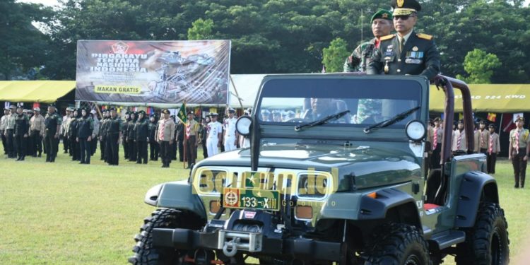 Semarak HUT TNI ke-79: Korem 133/Nani Wartabone Laksanakan Upacara dan Beragam Atraksi