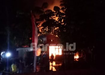 Kebakaran Melanda Rumah Warga di Paguat Pohuwato, Penyebab Masih Diselidiki