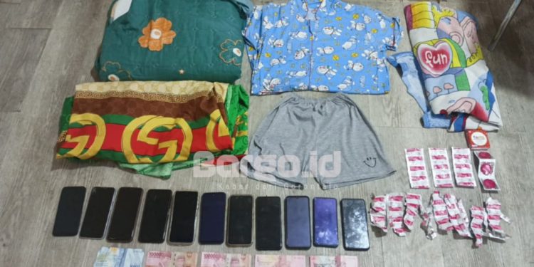 Jual Jasa Seksual via MiChat, Dua Orang Diamankan Polda Gorontalo