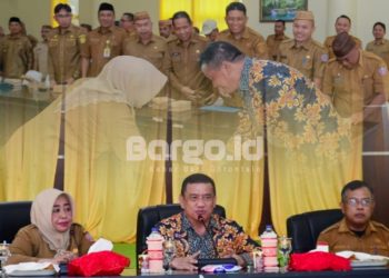 Plt Bupati Suharsi Igirisa Harapkan Dukungan Syarif Mbuinga untuk Pembangunan Kantor Bupati dan WPR