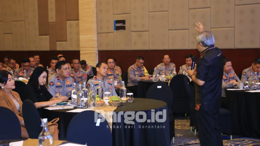 Perkuat Kemampuan Humas, Polri Gelar Uji Kompetensi untuk Personel di Seluruh Indonesia