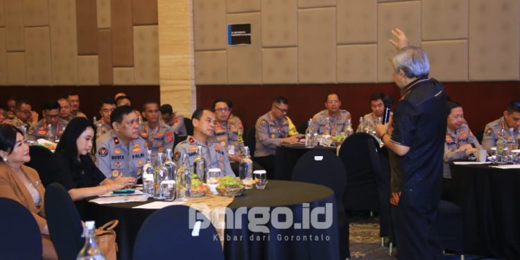 Perkuat Kemampuan Humas, Polri Gelar Uji Kompetensi untuk Personel di Seluruh Indonesia