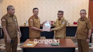 Masa Jabatan Berakhir, Syaiful Hunta Gantikan Arman Mohamad sebagai Plt Kadis Pendidikan Pohuwato