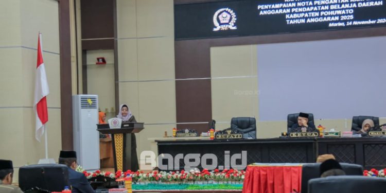 Suharsi Igirisa Jelaskan Hutang PT SMI dan Alokasi DAK 2025 di DPRD Pohuwato