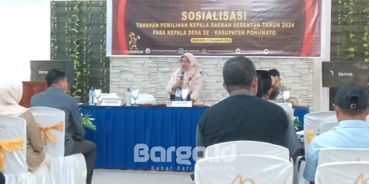KPU Pohuwato Gelar Sosialisasi Pilkada 2024, Rusmiati Pakaya Soroti Pentingnya Peran Kepala Desa