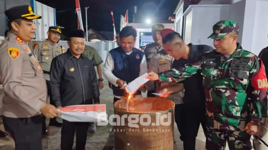 Jaga Integritas Pilkada, Sisa Surat Suara di Boalemo Dimusnahkan