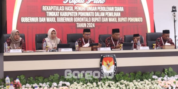 KPU Pohuwato Plenokan Hasil Pilkada, Saipul-Iwan Juara