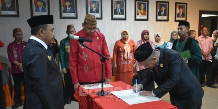 Serah Terima Jabatan Pj Sekda Boalemo, Syafrudin Kadir Lamusu Resmi Gantikan Rahmat Biya