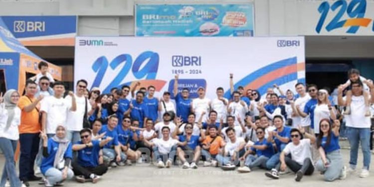 Rayakan HUT ke-129, BRI Marisa Gelar Senam Zumba dan Games Meriah