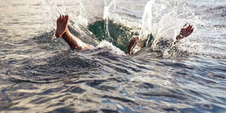 Dua Pemuda Randangan Tenggelam Saat Memancing di Laut Wonggarasi, Satu Meninggal Dunia