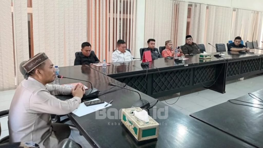 Mulai Januari 2025, Pajak Kendaraan dan Parkir Berlangganan Berlaku di Pohuwato