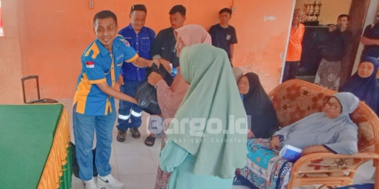 Kolaborasi Sosial Karang Taruna dan Rakyat Penambang di Pohuwato Bantu 60 Warga Buntulia