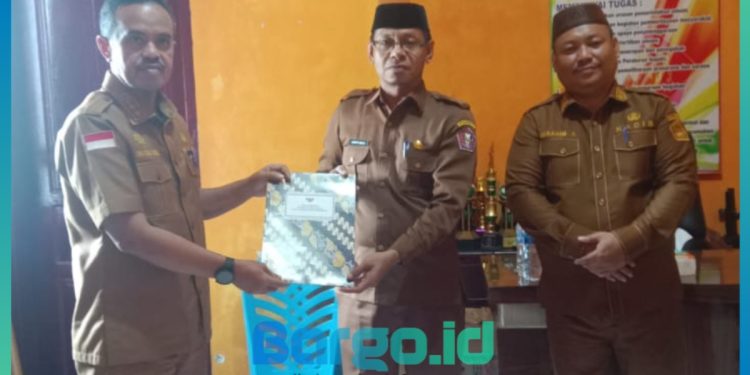 Resmi Jabat Plt Camat Duhiada’a, Amir Maa Berkomitmen Jaga Pelayanan Publik