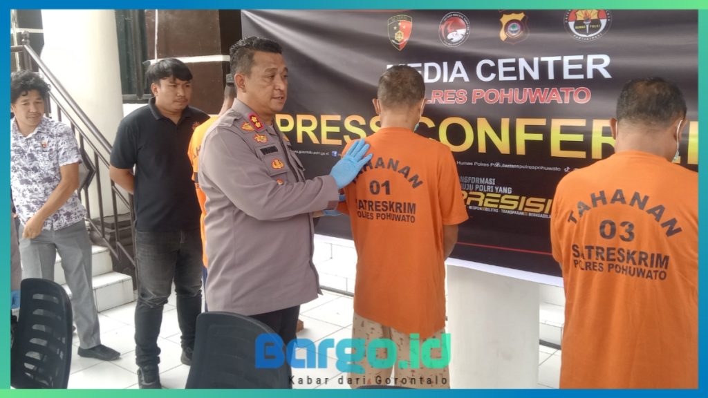 Emosi Karena Cemburu, Suami di Pohuwato Tikam Istri hingga Tewas