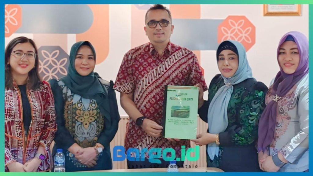 Sambangi Kemenparekraf, Wabup Suharsi Serahkan Proposal Dukungan untuk FPPC 2025