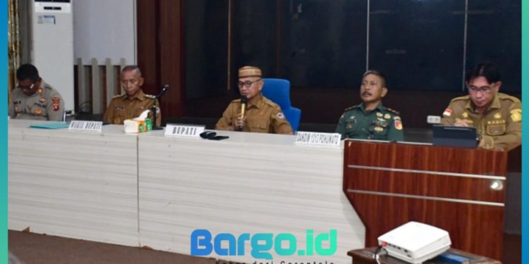 Cegah Penyebaran Malaria di Pohuwato, Bupati Saipul Bentuk Sistem Komando Darurat KLB