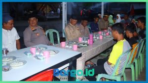 Pererat Silaturahmi, Kapolres Pohuwato Buka Puasa Bareng Anak Yatim dan Santri di Masjid Kapal Munzalan