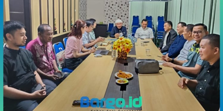 Bupati Saipul Sambut Investasi China untuk Pengembangan Industri Garam di Pohuwato