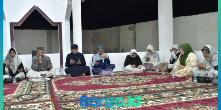 Malam Penuh Berkah! Bupati Saipul dan Majelis Taklim Gelar Khatam Qur’an