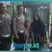 Polisi Ciputat Timur Bantu Ibu Kehabisan Tiket Mudik, Antar hingga Berbuka Puasa