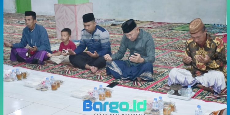 Pererat Silaturahmi di Bulan Ramadhan, Bupati Saipul Berbuka Puasa Bersama Warga