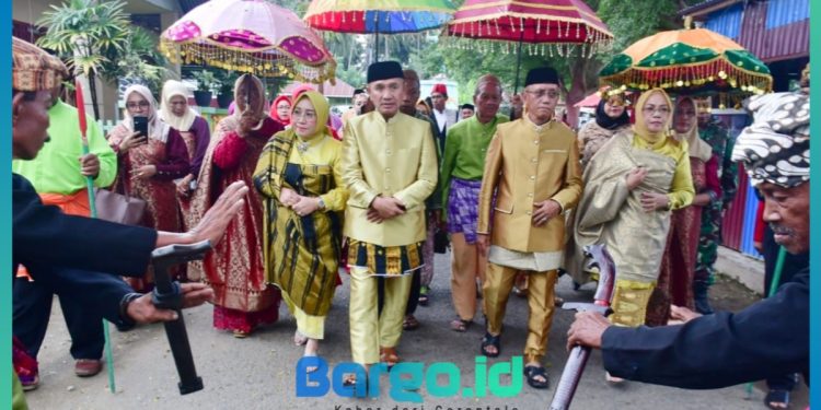 Diterima Secara Adat, Bupati dan Wabup Pohuwato Jalankan Tugas di Kecamatan Lemito