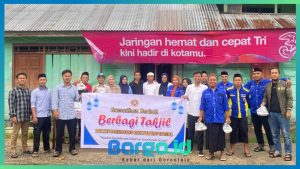 Kolaborasi Rakyat Penambang dan Karang Taruna Pohuwato, 500 Paket Takjil Dibagikan di Wanggarasi dan Lemito