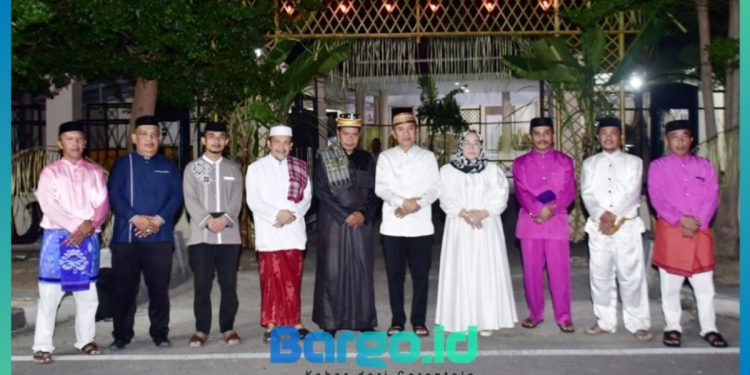 Bupati Saipul Pimpin Tradisi Tumbilotohe, Simbol Penerangan Hati Jelang Idulfitri