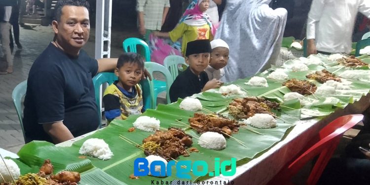 Berpisah dengan Penuh Makna, AKBP Winarno Gelar Buka Puasa Terakhir di Masjid Kapal Munzalan