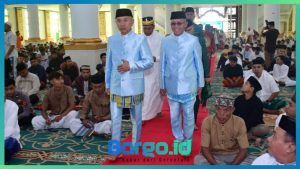 Bupati dan Wabup Pohuwato Tunaikan Salat Id di Masjid Agung, Lanjutkan Tradisi Dua Lo U Lipu
