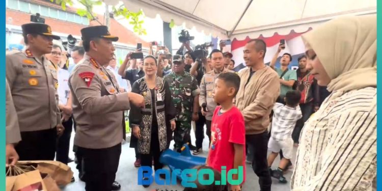 Kapolri Pantau Langsung Arus Balik di Semarang, Kereta Api Dinilai Jadi Pilihan Alternatif dan Efisien