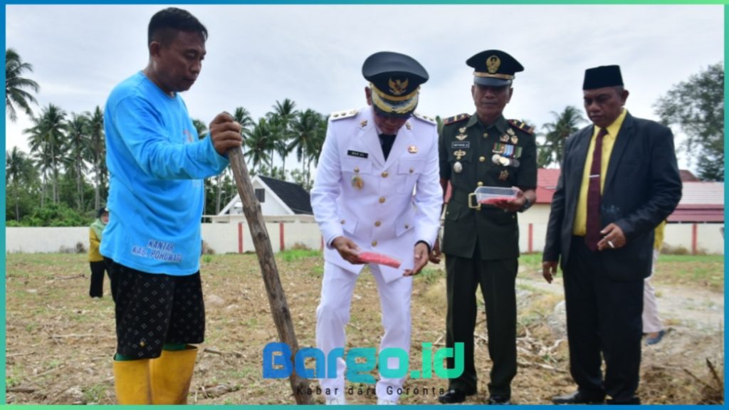 Momentum Hari Otda, Wabup Iwan Adam Tegaskan Komitmen Swasembada Lewat Penanaman Jagung
