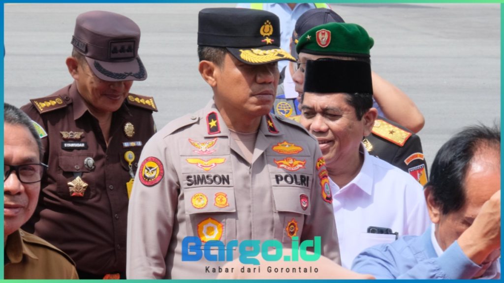 Wakapolda Gorontalo Sambut Menteri KKP di Bandara Djalaluddin, Bahas Penguatan Sektor Kelautan