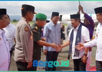 Danrem 133/NW Bersama Forkopimda Gorontalo Sambut Kedatangan Menteri KKP di Bandara Djalaluddin