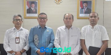 Banjir Landa Sejumlah Wilayah di Gorontalo, Senator Syarif Mbuinga Temui Kemensos