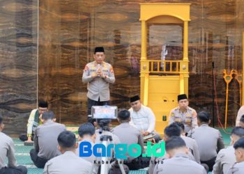 Hadiri Binrohtal, Kapolda Gorontalo Ajak Anggota Polri Tingkatkan Keimanan dan Integritas