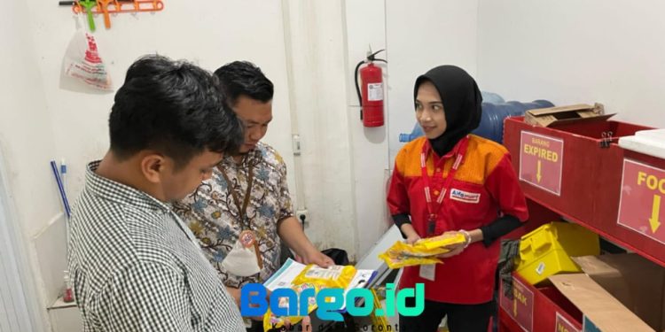 Temukan Produk Mengandung Babi, Polda Gorontalo Sidak Indomaret dan Alfamart di Gorontalo