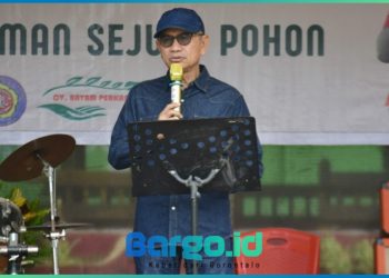 Bupati Saipul Puji Inisiatif MTsN 1 Pohuwato dalam Gerakan Peduli Lingkungan