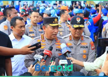 Kapolri Listyo Sigit Pastikan Aksi Hari Buruh di Monas Berjalan Aman dan Tertib