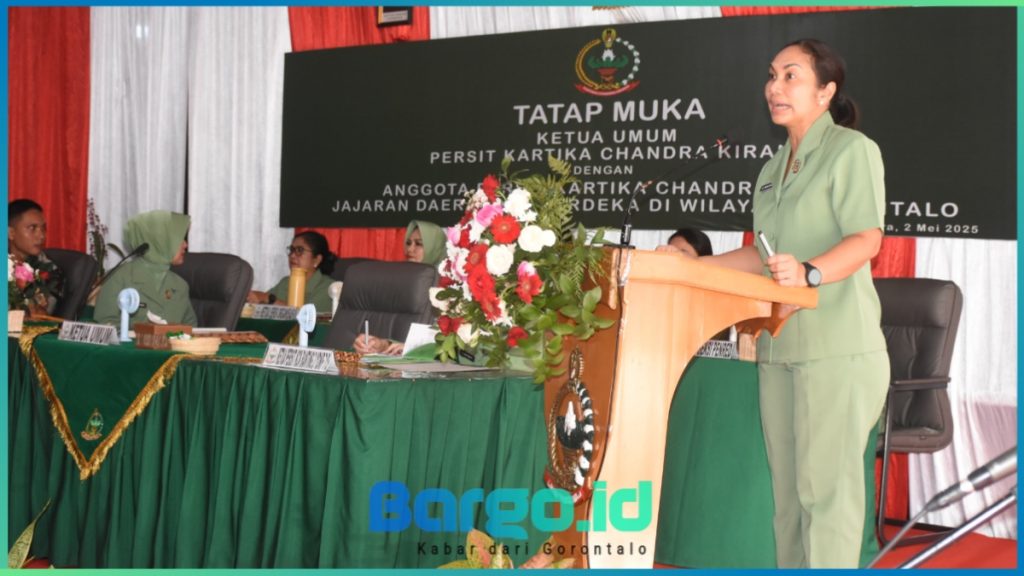 Ibu Uli Simanjuntak Tatap Muka dengan Persit Jajaran Korem 133/NW