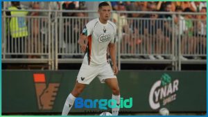 Jay Idzes Jadi Sorotan, Penalti Torino Gagalkan Kemenangan Venezia