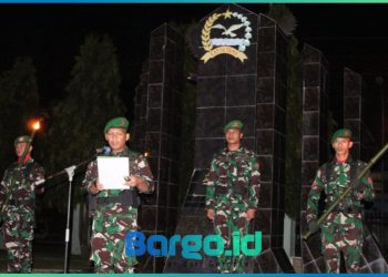 Peringati HUT ke-63, Yonif 713/ST Gelar Tradisi Penyucian Pusaka dan Renungan Suci