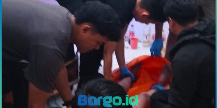 Gadis 24 Tahun Ditemukan Tak Bernyawa di Kos-Kosan Tikala Ares Manado