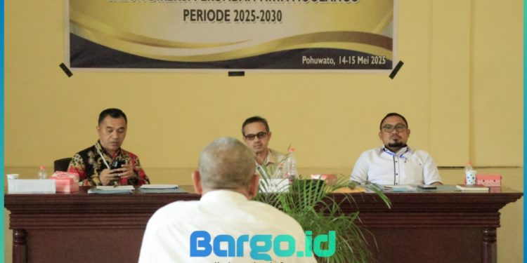 Empat Kandidat Direksi Perumdam Tirta Moolango Ikuti Fit and Proper Test, Sekda Pohuwato Turut Jadi Penguji